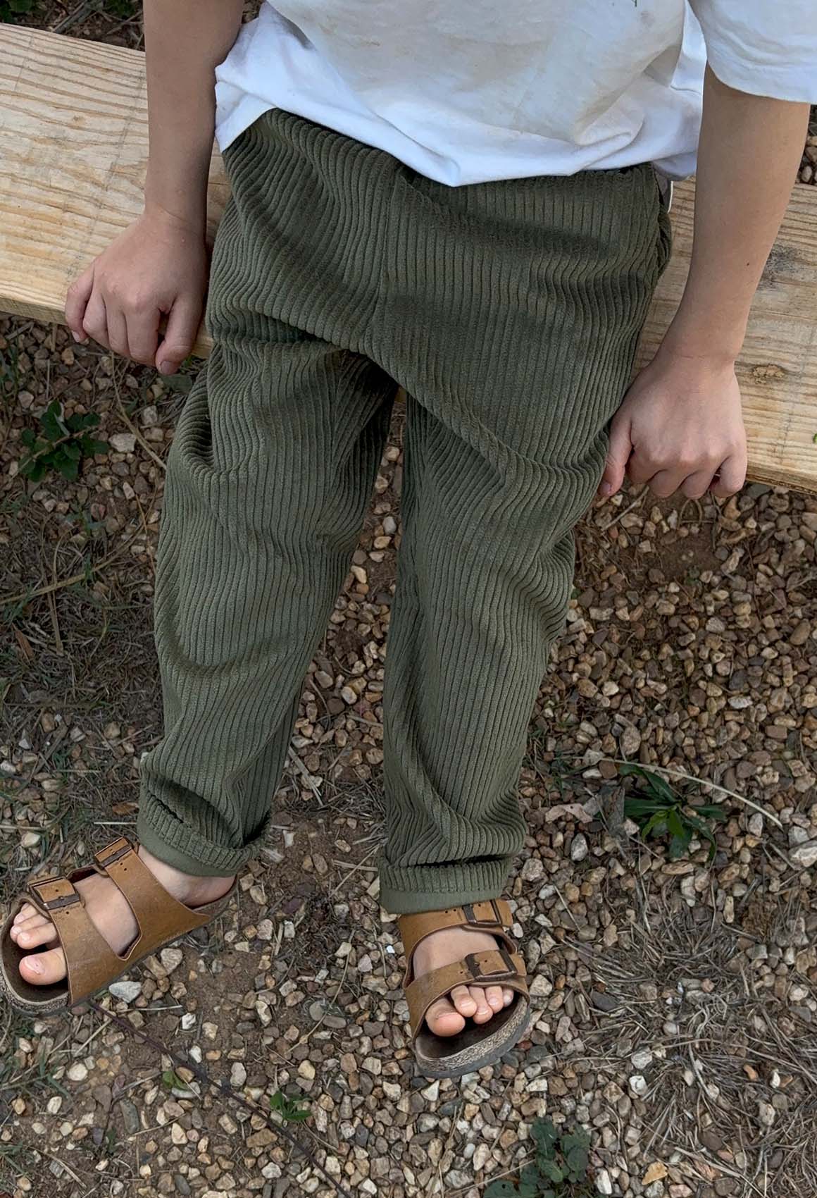 2025-Drop-2-KinderBux-olive-3 2025-Drop-2-KinderBux-olive-3